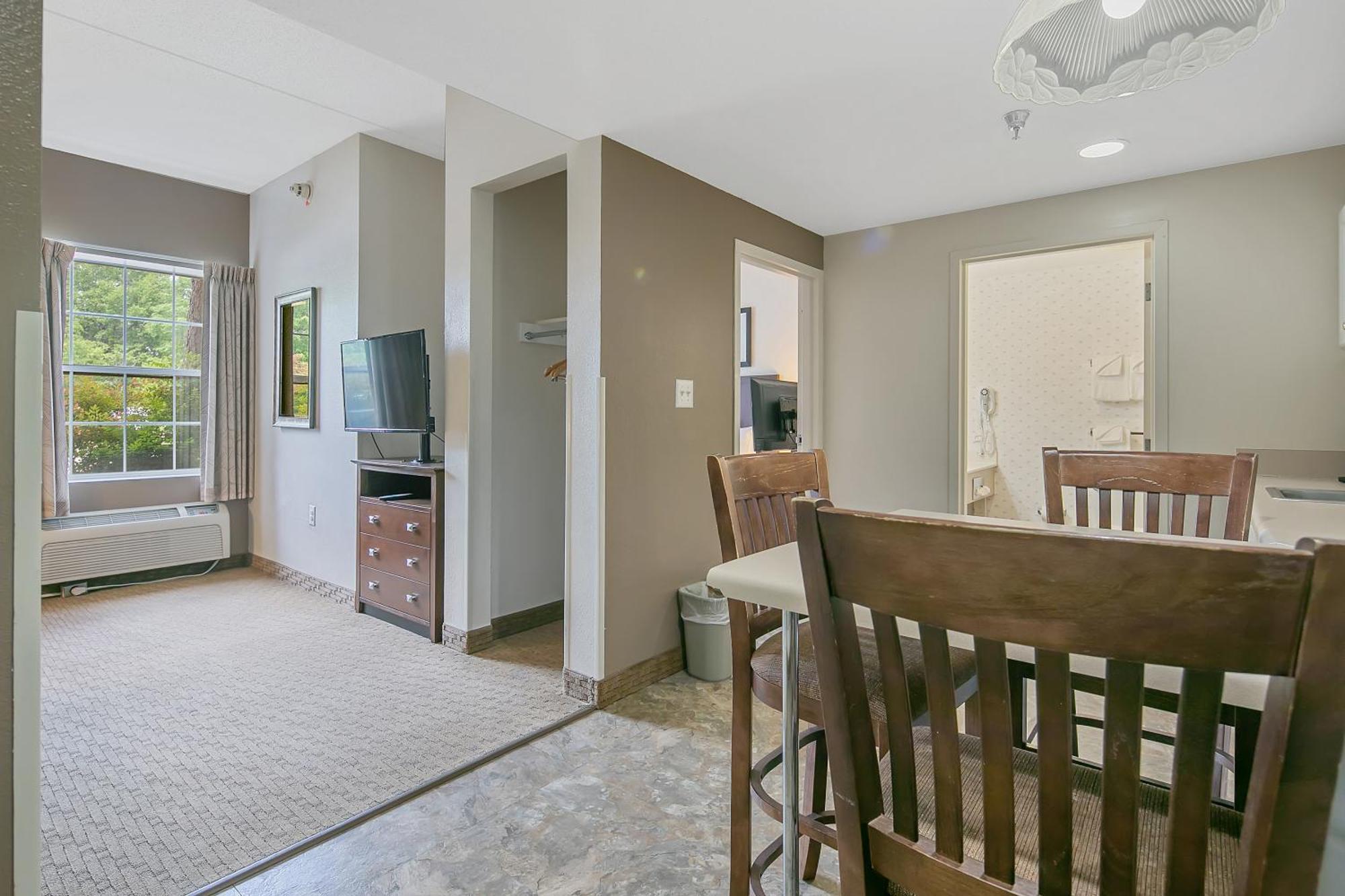 The Landmark Inn Fort Bragg Bilik gambar