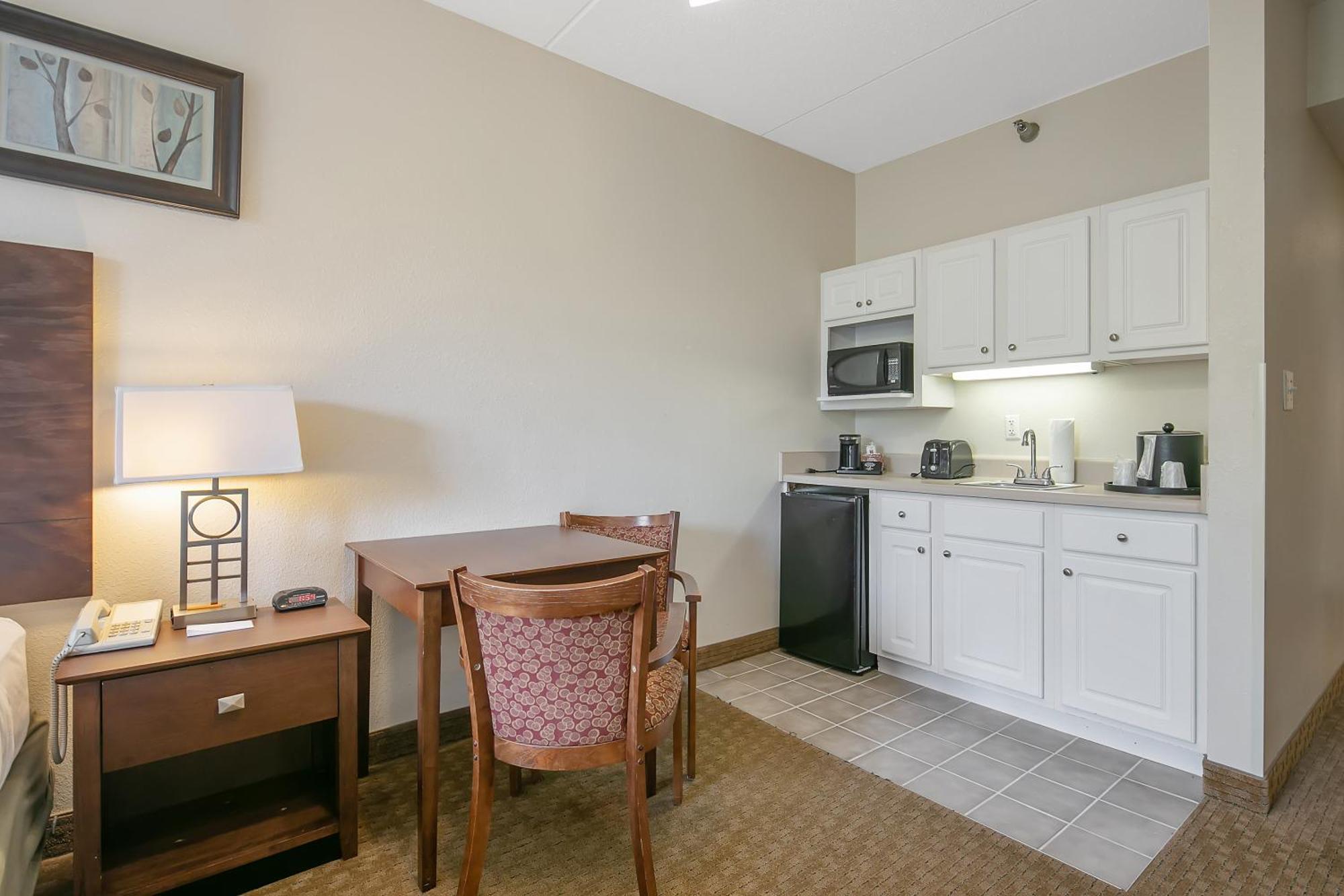 The Landmark Inn Fort Bragg Bilik gambar