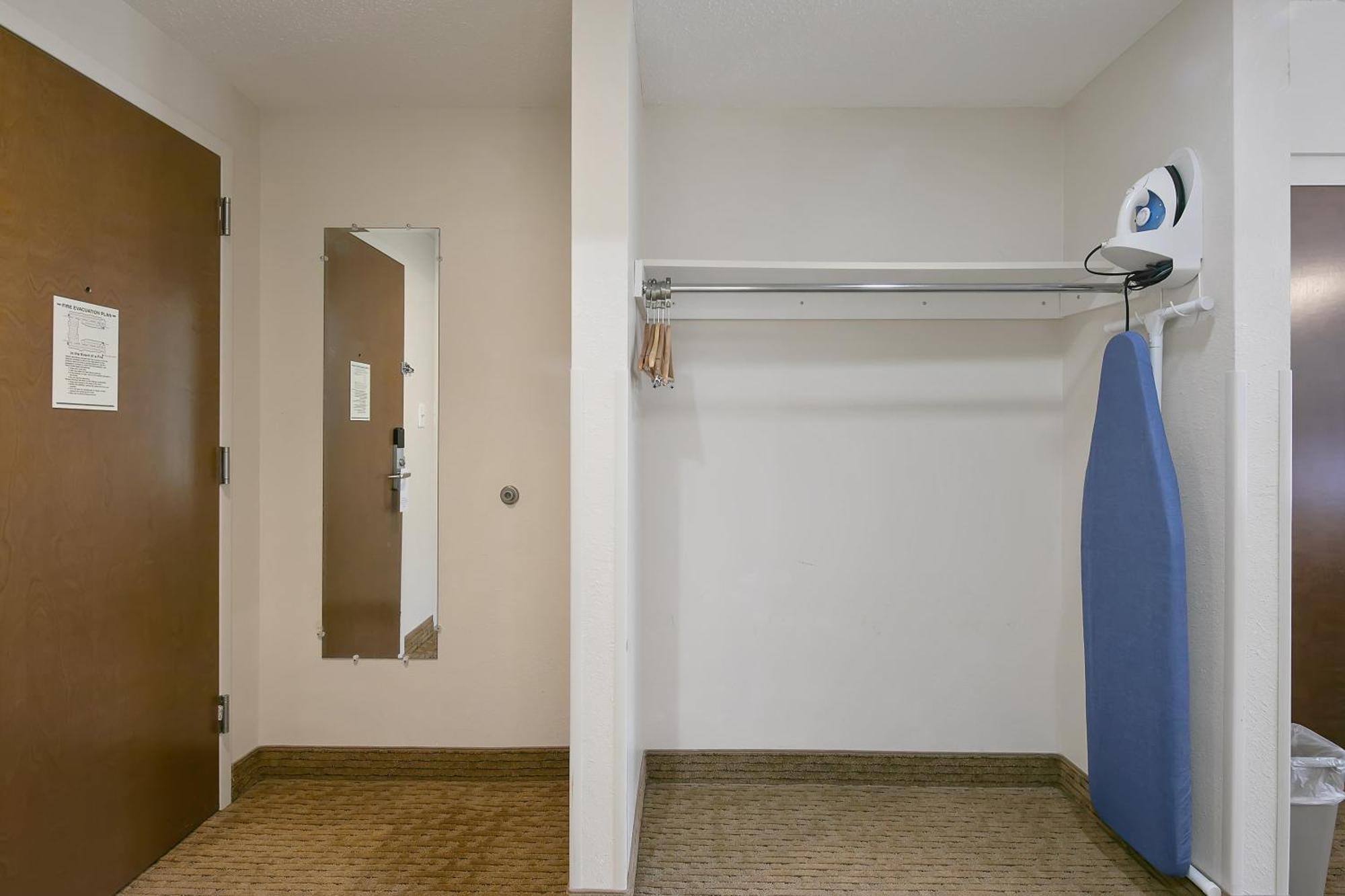 The Landmark Inn Fort Bragg Bilik gambar